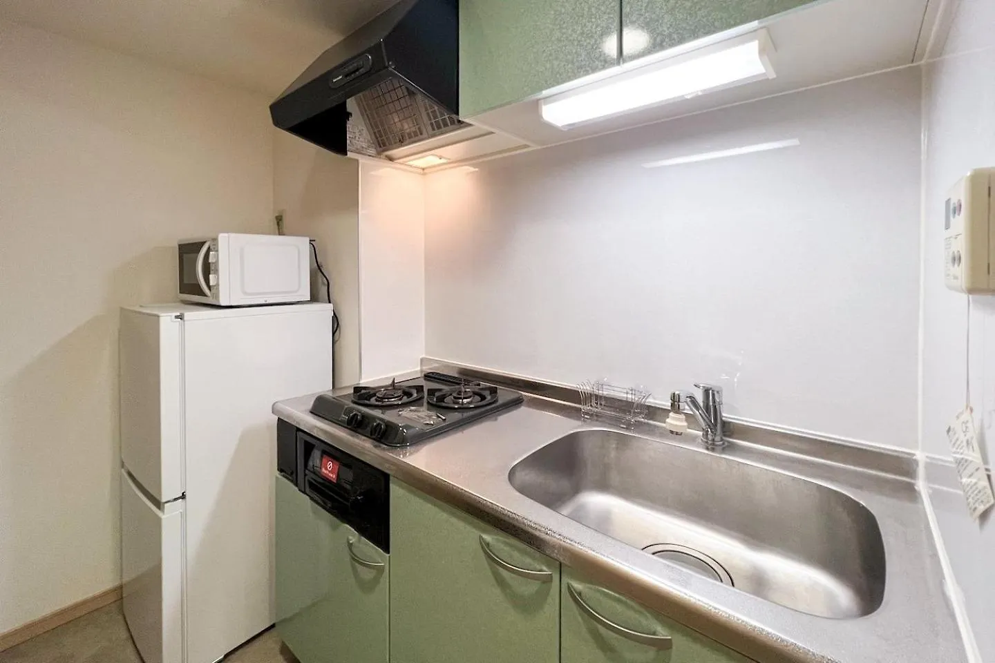 Apartman Diorecrest East Shinsaibashi Oszaka