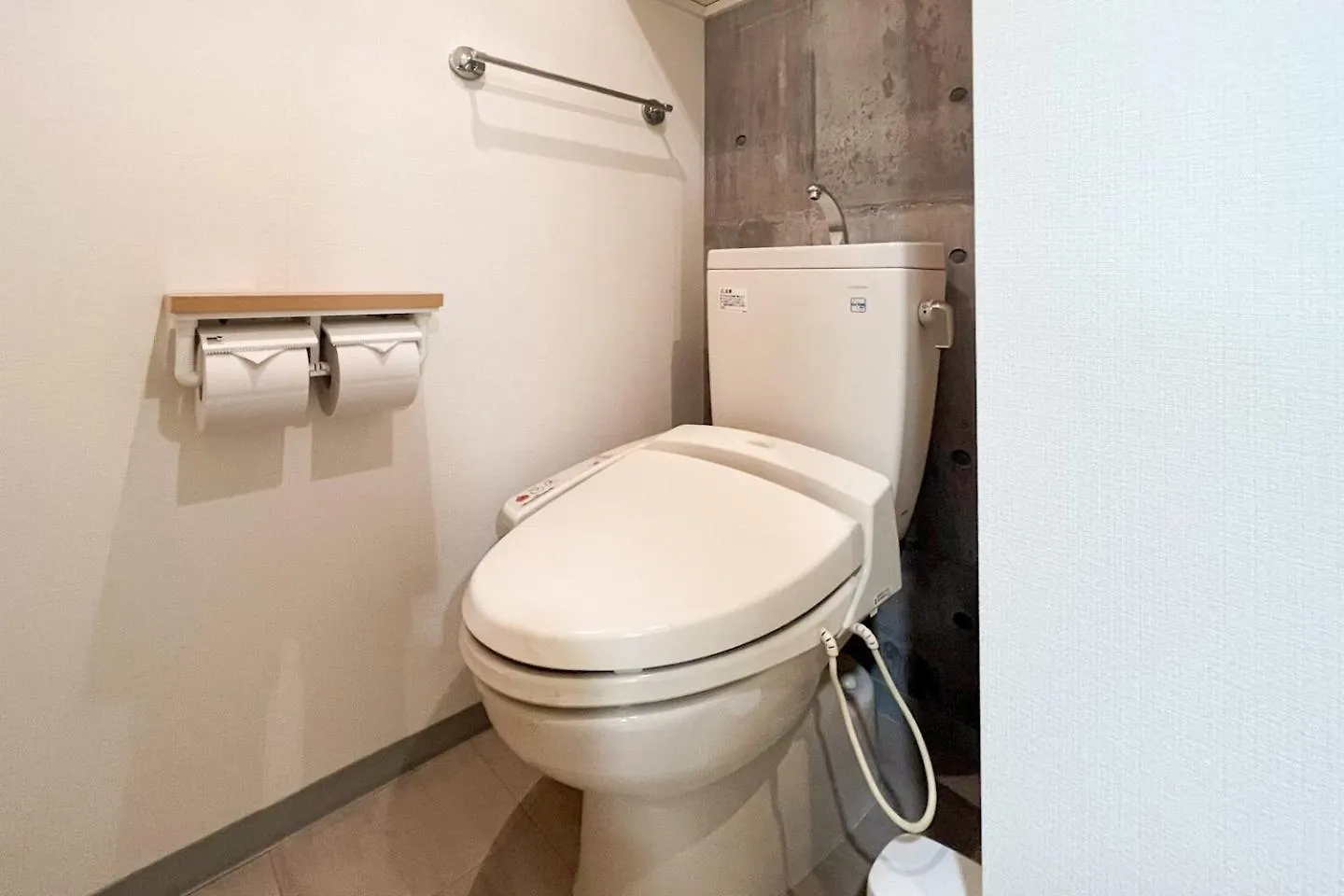 Apartman Diorecrest East Shinsaibashi Oszaka