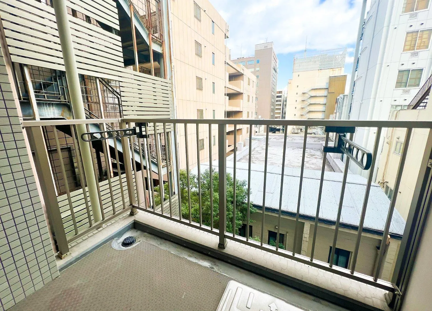 Apartman Diorecrest East Shinsaibashi Oszaka
